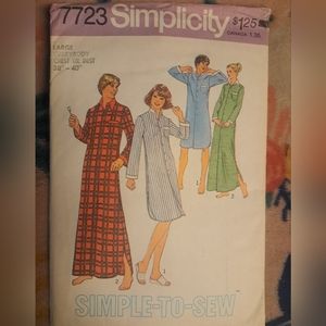 Simplicity vintage pattern from 1976 7723 large 38to 40 in💙❤️💚 nightshirt!